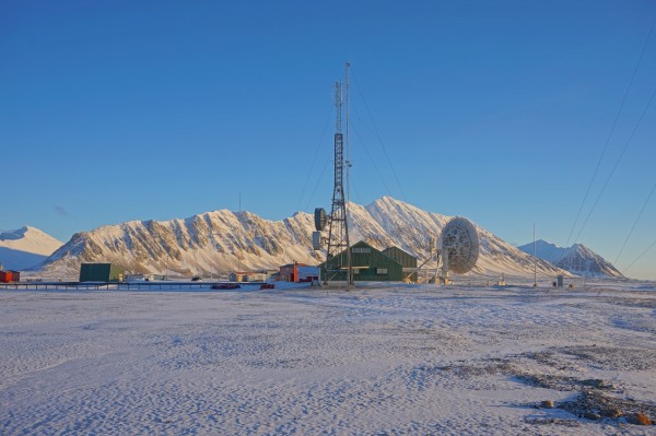 Isfjord Radio   