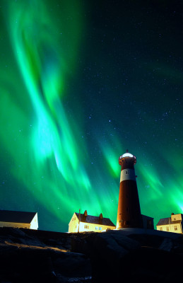 Polarlicht-Leuchtturm  